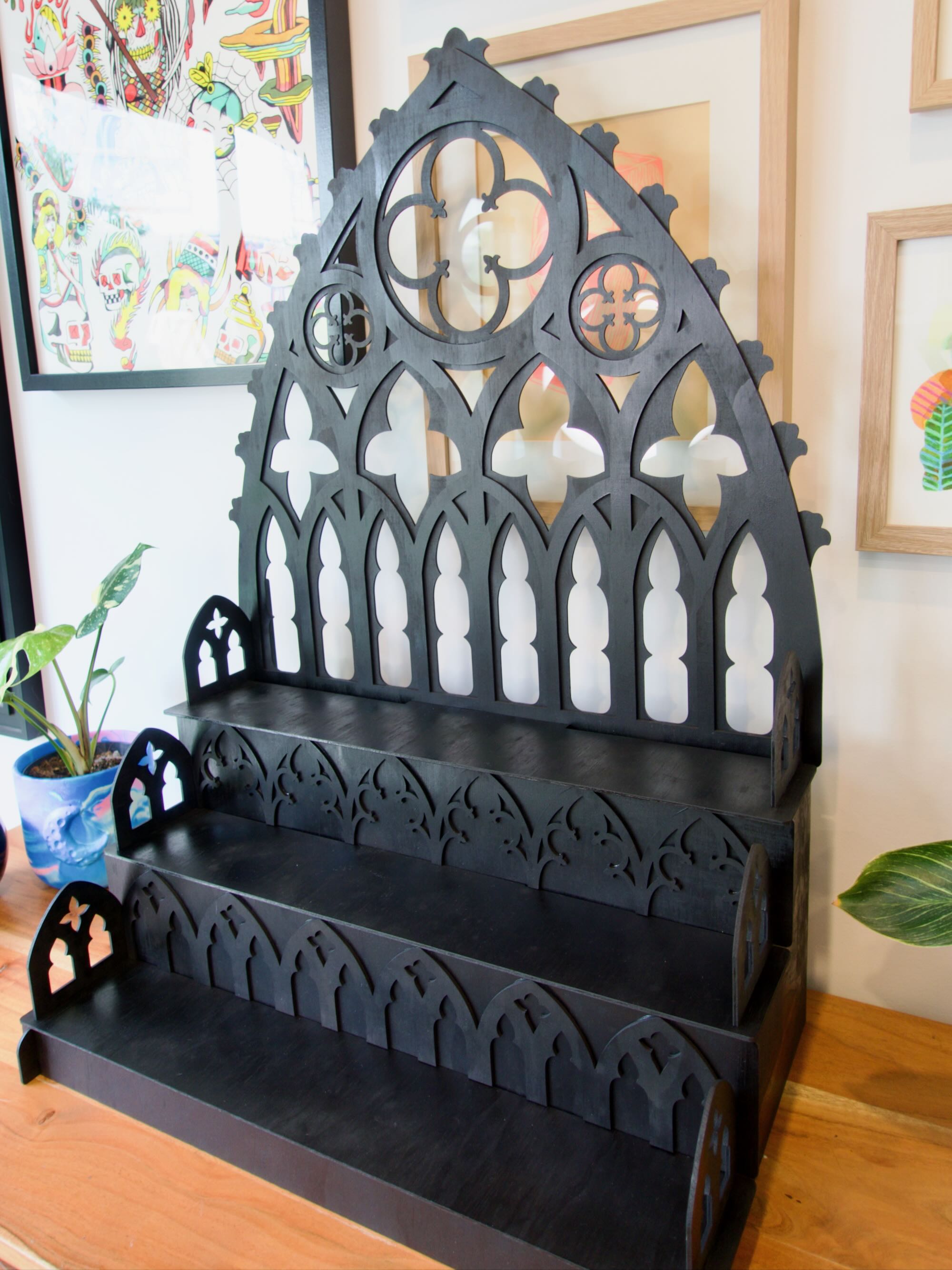 50cm Tall Back Gothic Cathedral Display Shelf for Market Stalls and Shops